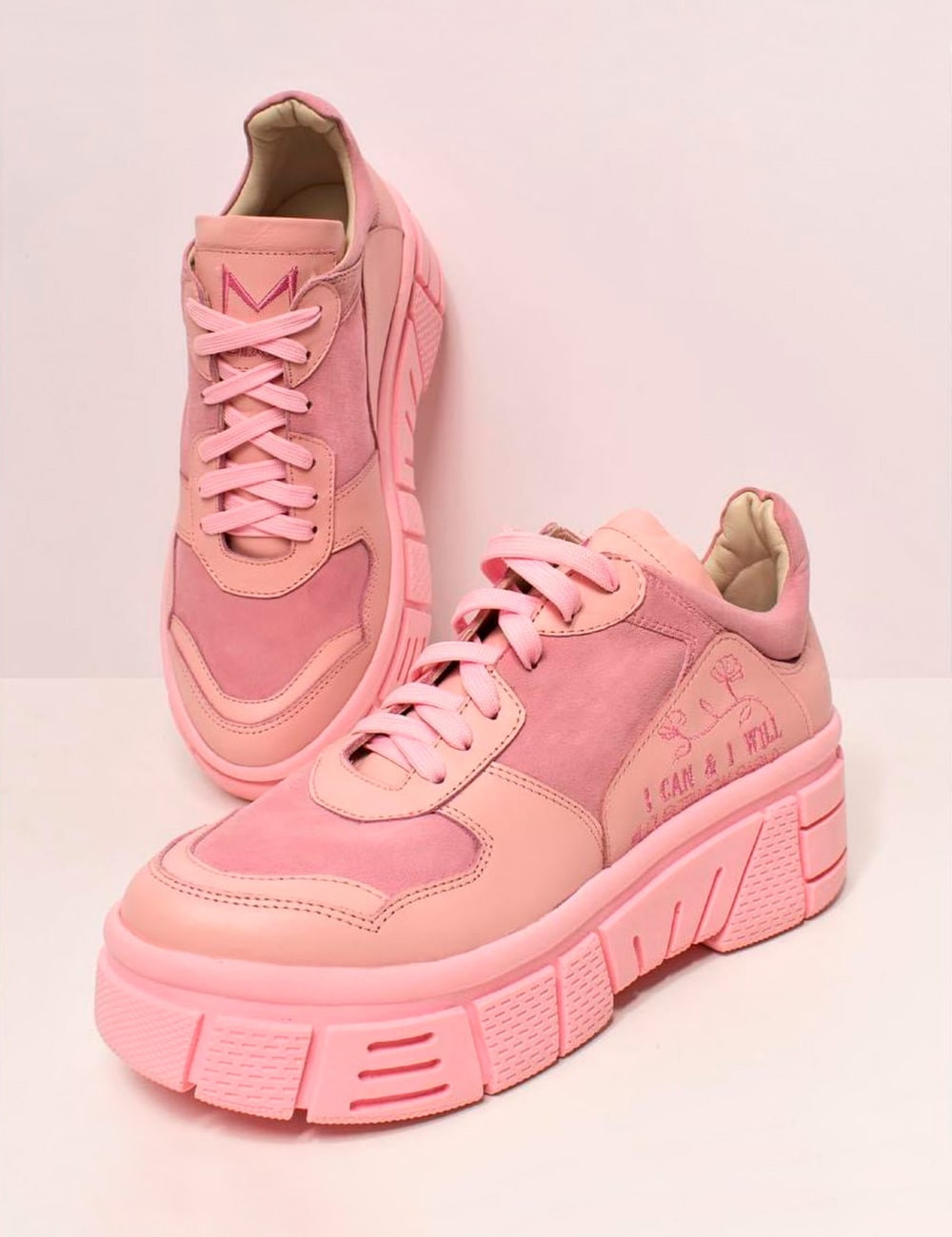 zapatillas para mujer lourdes rosada de mia macchieri