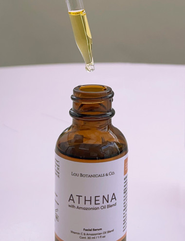 Serum facial antioxidante de vitamina C Athena con sacha inchi aguaje y moringa con gotero