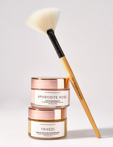 Pack mascarilla exfoliante facial Aphrodite Rose y Trivedi para limpiar humectar hidratar purificar con brocha de bambu