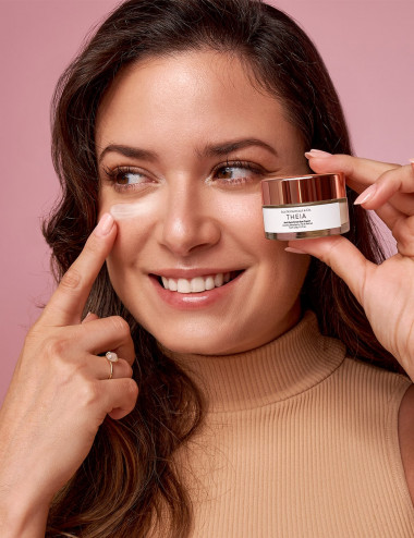 Pack serum facial antioxidante de vitamina C Athena y contorno de ojos natural y organico Theia con acido hialuronico y retinol