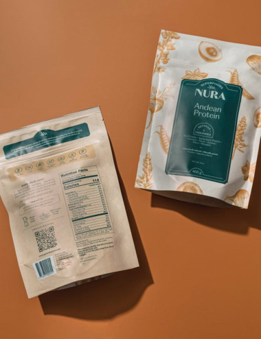 Andean Protein con proteina fibra fosforo hierro potasio y calcio de alverja sacha inchi lucuma quinoa maca y algarrobina