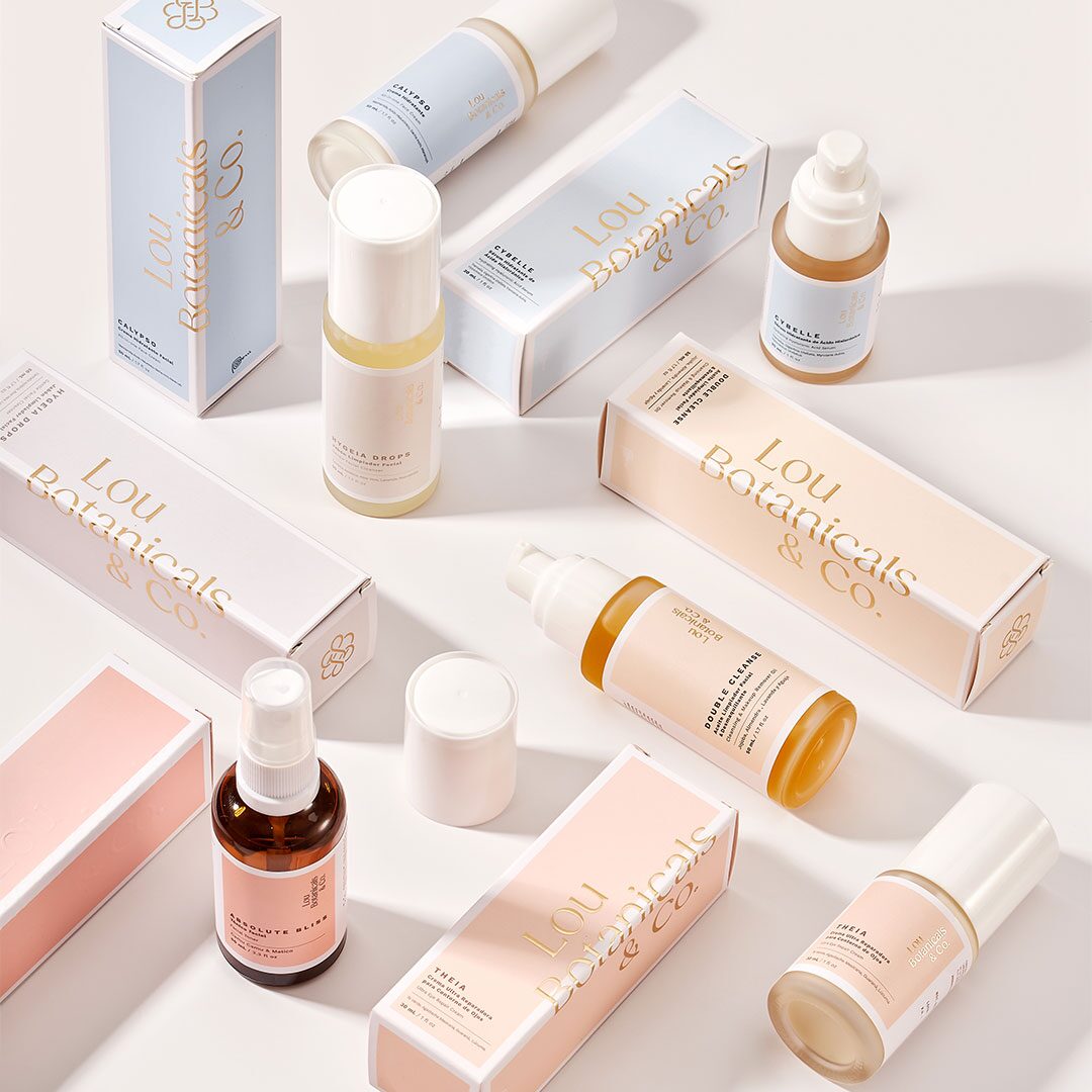 Somos una marca de cosmética natural peruana fundada por el amor de dos hermanas